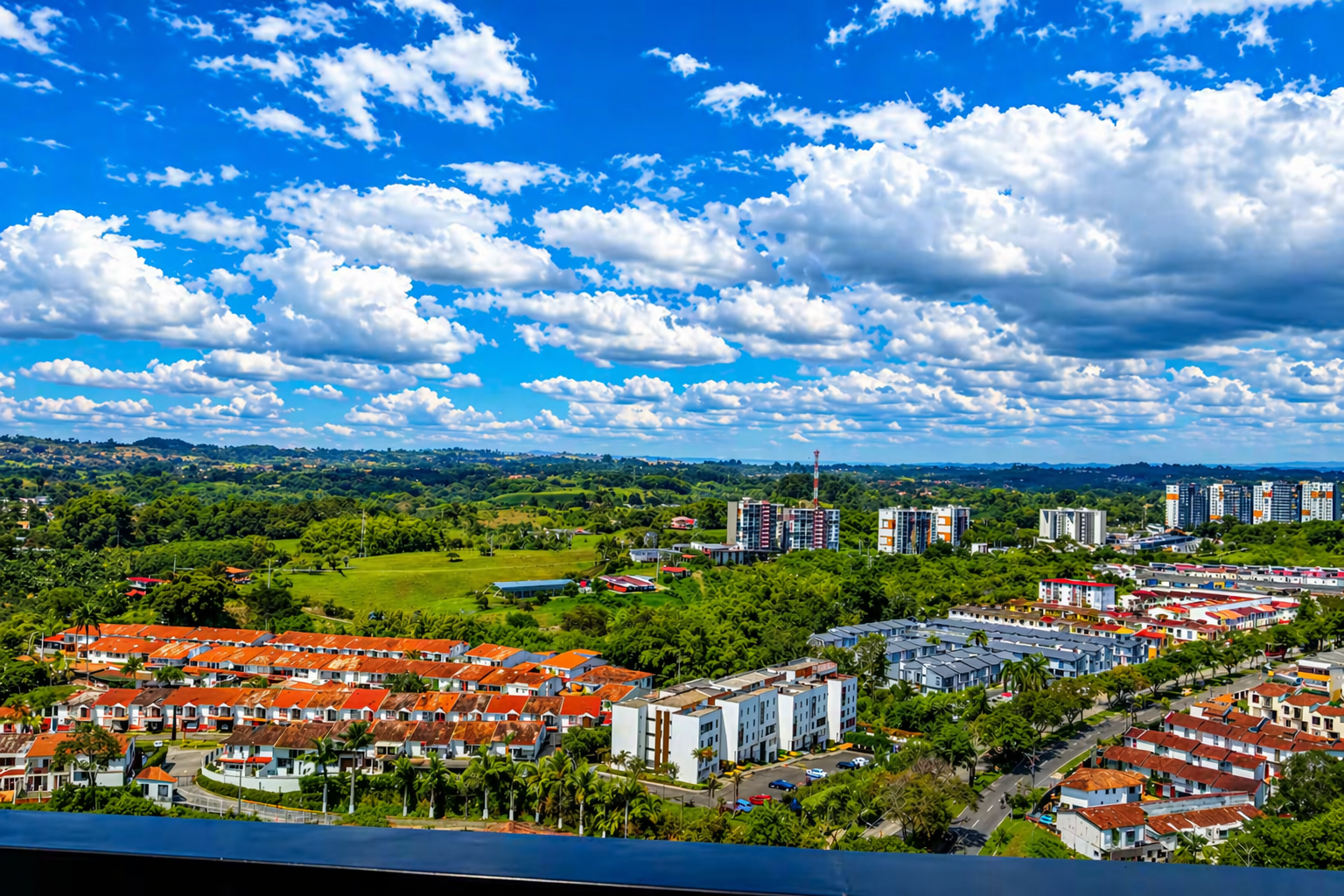 Balcón privado con vista panorámica
